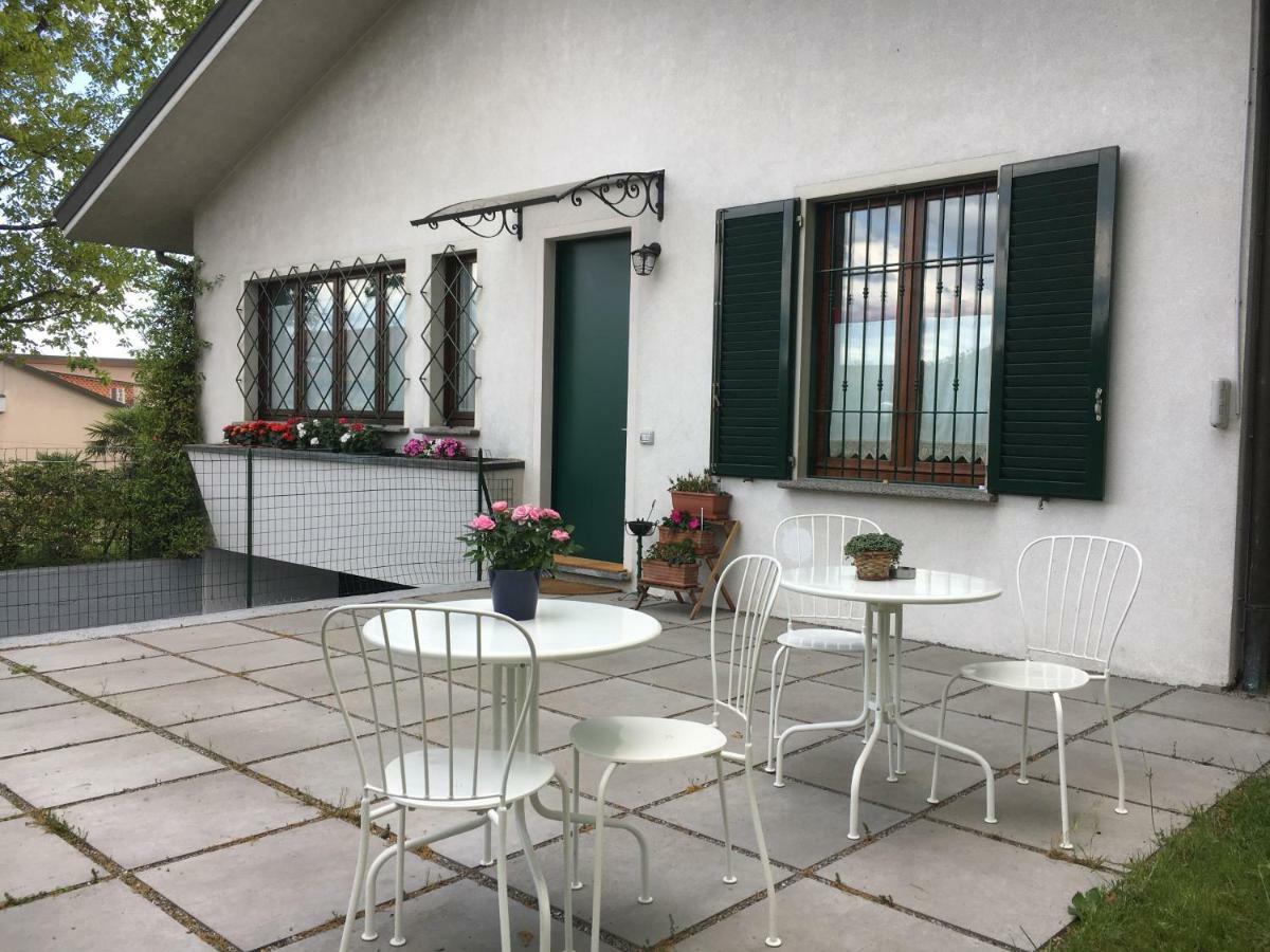 Bed and Breakfast Elleboro Carugo Exteriér fotografie