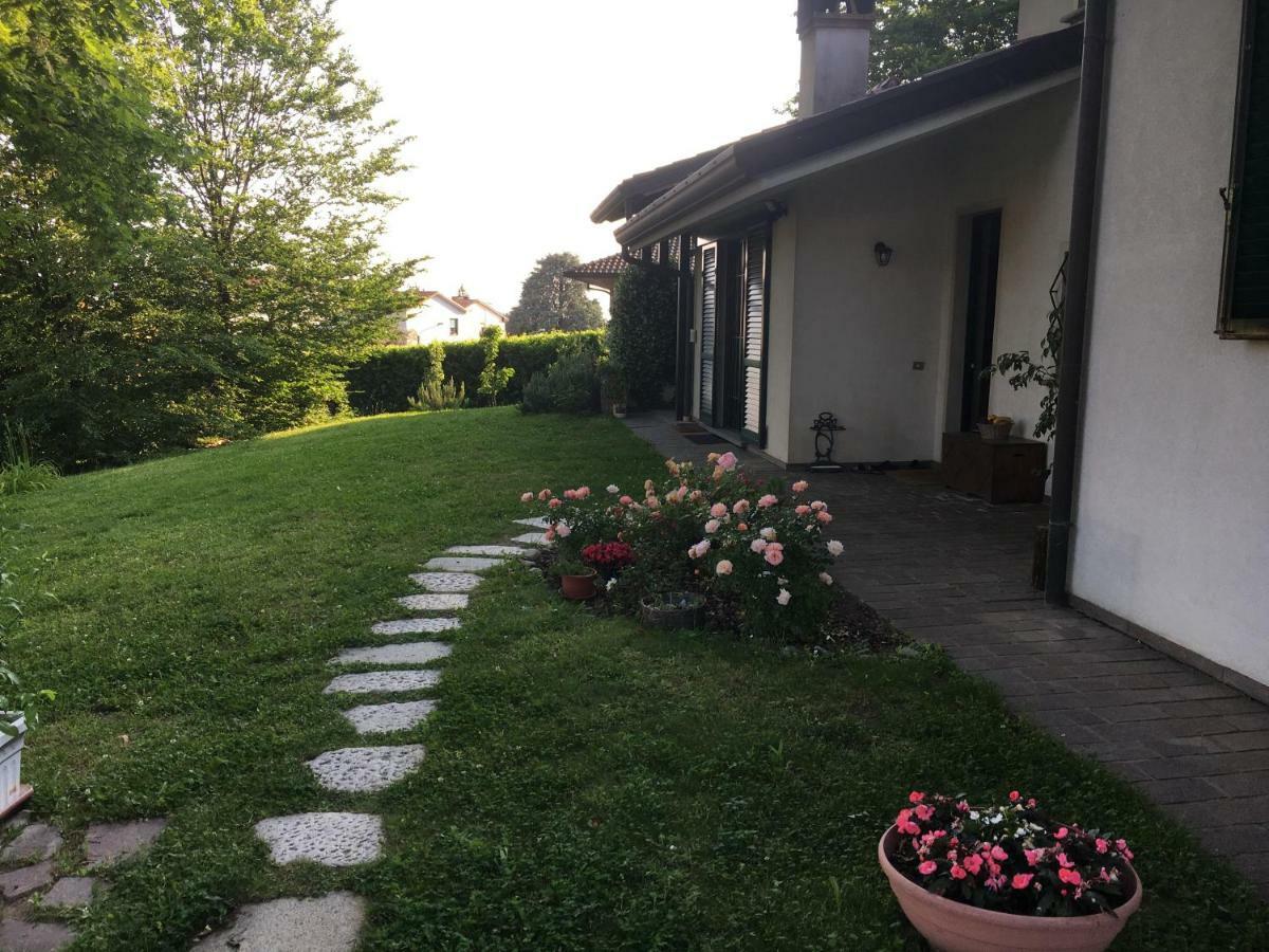 Bed and Breakfast Elleboro Carugo Exteriér fotografie